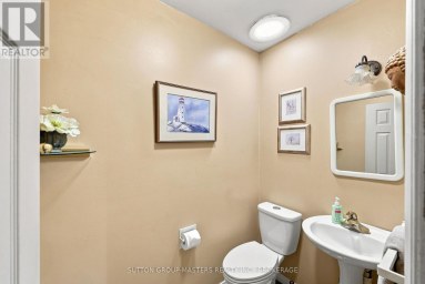 7433 COUNTY 2 ROAD Greater Napanee (Greater Napanee) Ontario photo 7