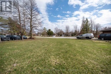 2 KENNEDY COURT Middlesex Centre (Ilderton) Ontario photo 6
