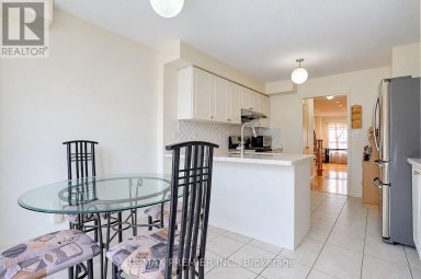 44 - 3030 BREAKWATER COURT Mississauga (Cooksville) Ontario photo 21