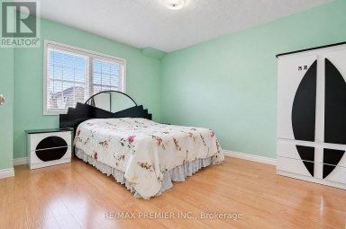 44 - 3030 BREAKWATER COURT Mississauga (Cooksville) Ontario photo 38