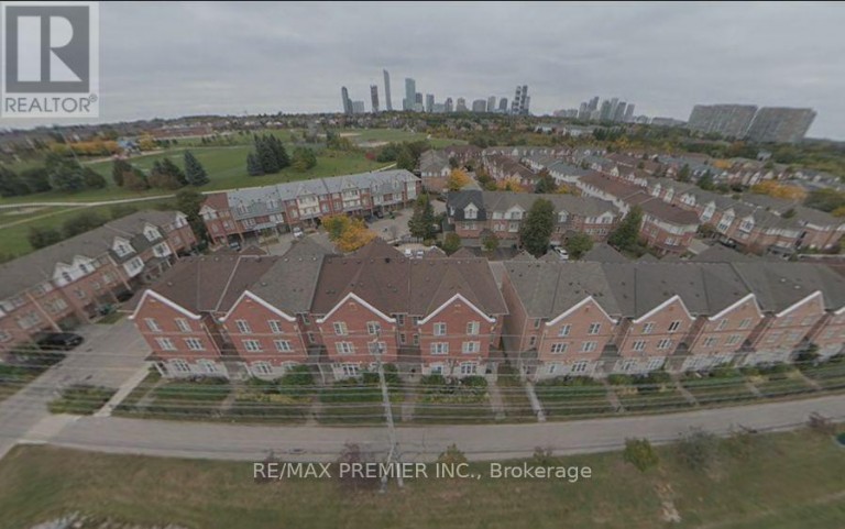 44 - 3030 BREAKWATER COURT, Mississauga (Cooksville), Ontario, L5B4N8