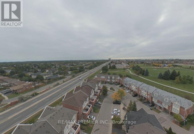 44 - 3030 BREAKWATER COURT, Mississauga (Cooksville), Ontario, L5B4N8