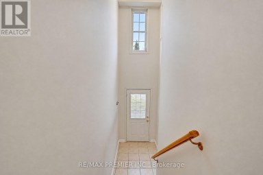 44 - 3030 BREAKWATER COURT Mississauga (Cooksville) Ontario photo 5