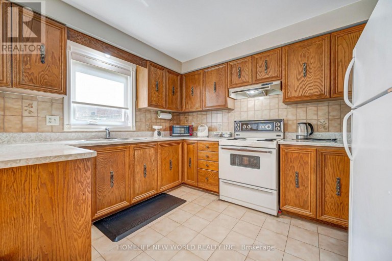 36 PURCELL SQUARE, Toronto (Steeles), Ontario, M1V3Y3
