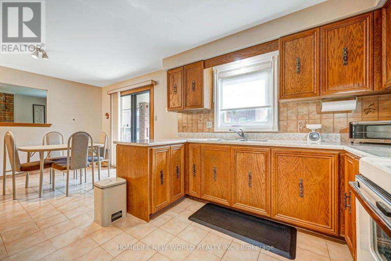 36 PURCELL SQUARE, Toronto (Steeles), Ontario, M1V3Y3