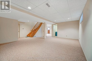 36 PURCELL SQUARE Toronto (Steeles) Ontario photo 30