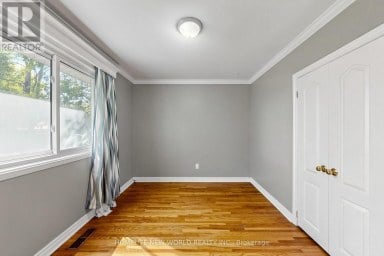 65 WALTER AVENUE Newmarket (Bristol-London) Ontario photo 20
