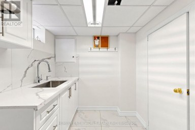 65 WALTER AVENUE Newmarket (Bristol-London) Ontario photo 31