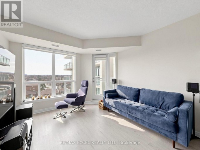 711 - 920 SHEPPARD AVENUE W, Toronto (Bathurst Manor), Ontario, M3H0A2