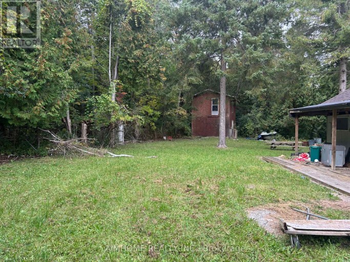 8 CHRISTIDIS DRIVE, Georgina (Sutton & Jackson's Point), Ontario, L0E1L0