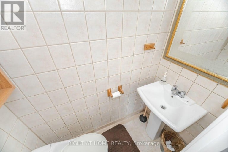 79 - 3050 CONSTITUTION BOULEVARD, Mississauga (Applewood), Ontario, L4Y3X1