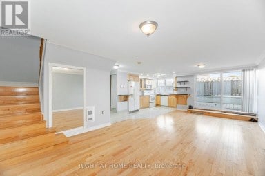 79 - 3050 CONSTITUTION BOULEVARD Mississauga (Applewood) Ontario photo 17