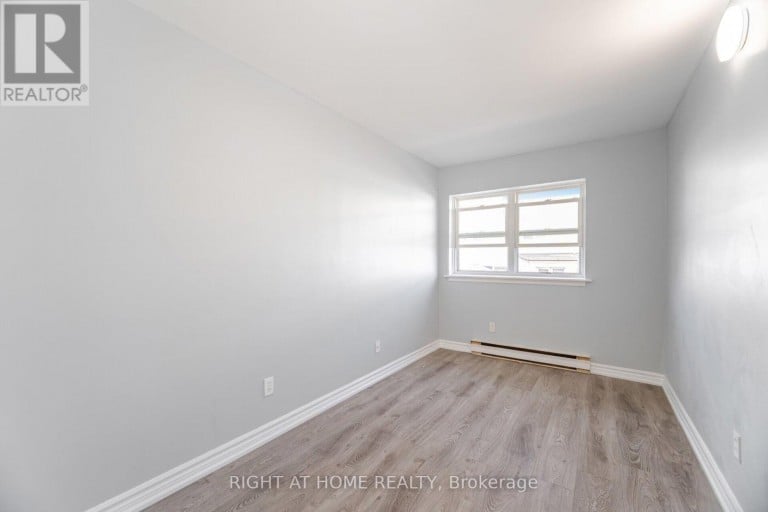 79 - 3050 CONSTITUTION BOULEVARD, Mississauga (Applewood), Ontario, L4Y3X1