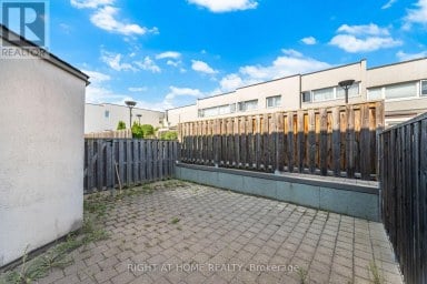 79 - 3050 CONSTITUTION BOULEVARD Mississauga (Applewood) Ontario photo 31