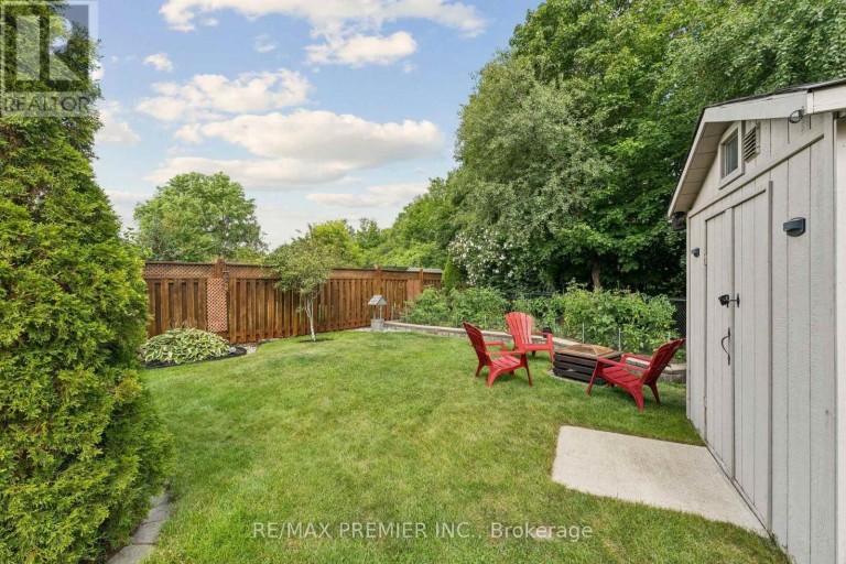 16 ROCKSTEP COURT, Brampton (Sandringham-Wellington), Ontario, L6R3H2