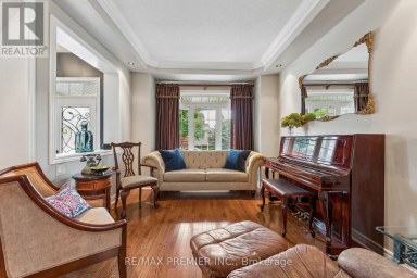 16 ROCKSTEP COURT Brampton (Sandringham-Wellington) Ontario photo 5