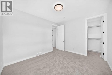39A Moncton Road NE Calgary Alberta photo 31