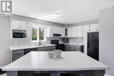 1400 CASEY ROAD Belleville (Thurlow Ward) Ontario photo 18