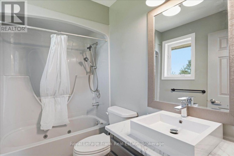 1400 CASEY ROAD, Belleville (Thurlow Ward), Ontario, K8N4Z6
