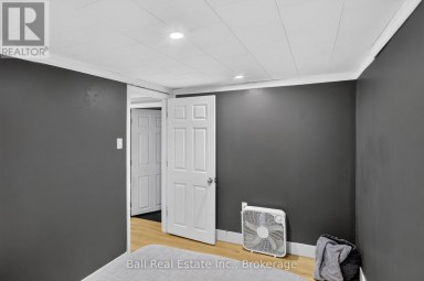 246 KING GEORGE STREET Peterborough (Otonabee Ward 1) Ontario photo 25