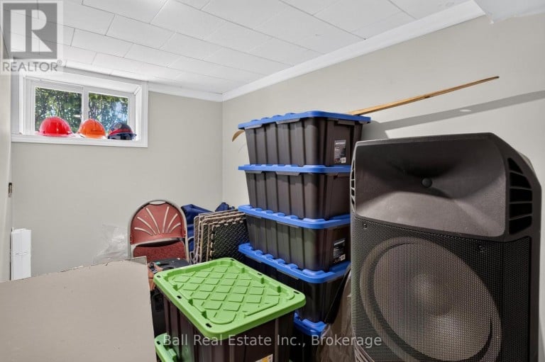 246 KING GEORGE STREET, Peterborough (Otonabee Ward 1), Ontario, K9J1R8