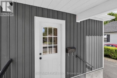 246 KING GEORGE STREET Peterborough (Otonabee Ward 1) Ontario photo 4