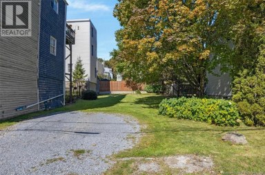 176 Sydney Street Saint John New Brunswick photo 33