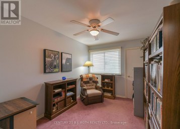 36 - 441 BARRIE ROAD Orillia Ontario photo 22
