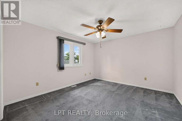 38 STONEYCREEK PLACE, London North (North C), Ontario, N5X3X4