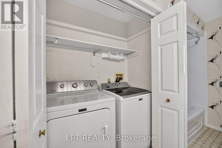 38 STONEYCREEK PLACE, London North (North C), Ontario, N5X3X4