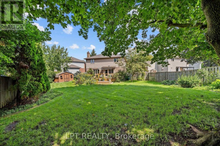 38 STONEYCREEK PLACE, London North (North C), Ontario, N5X3X4