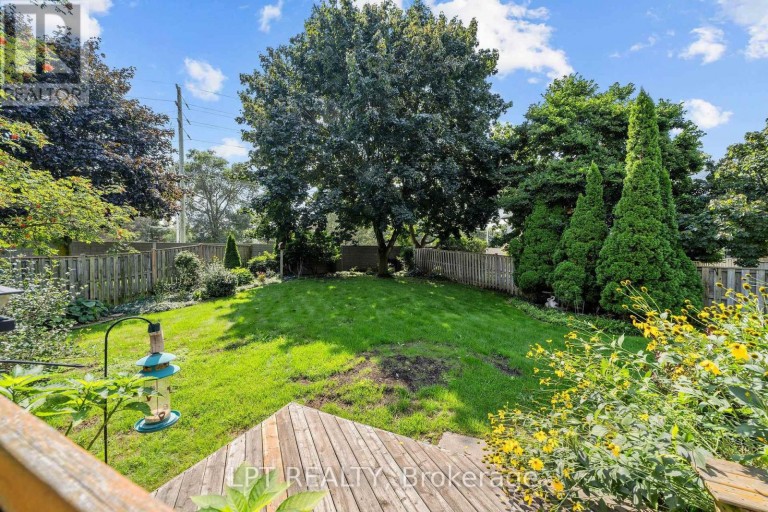 38 STONEYCREEK PLACE, London North (North C), Ontario, N5X3X4