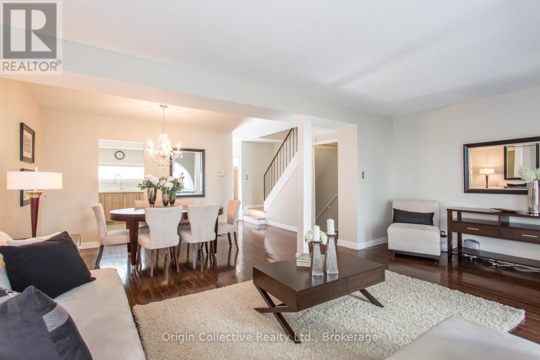 40 - 10 ESTERBROOKE AVENUE, Toronto (Don Valley Village), Ontario, M2J2C2