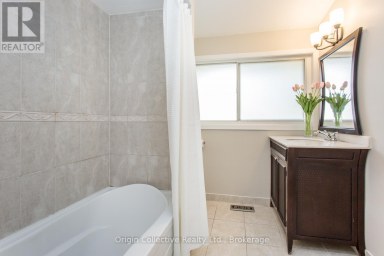 40 - 10 ESTERBROOKE AVENUE Toronto (Don Valley Village) Ontario photo 13