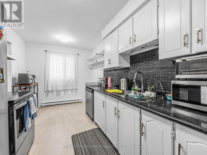 57 - 275 MANSE ROAD, Toronto (West Hill), Ontario, M1E4X8