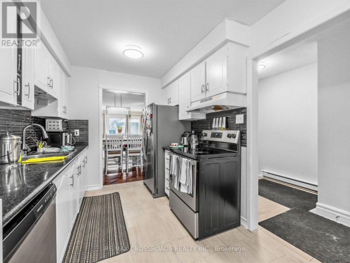 57 - 275 MANSE ROAD, Toronto (West Hill), Ontario, M1E4X8