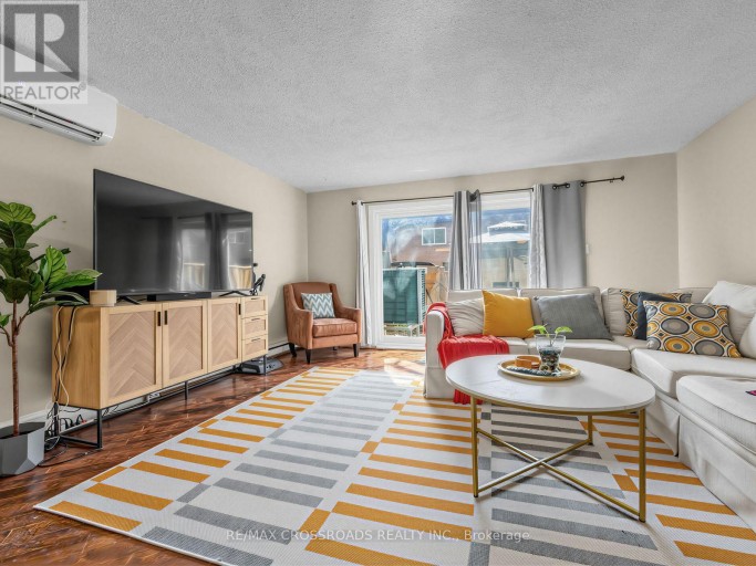 57 - 275 MANSE ROAD, Toronto (West Hill), Ontario, M1E4X8