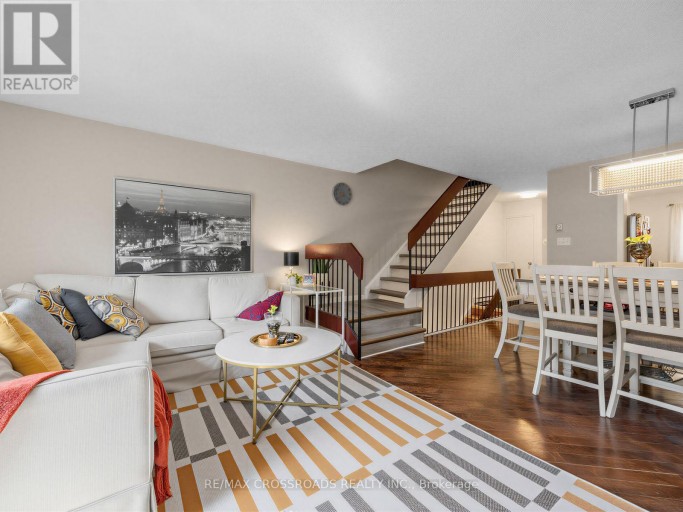57 - 275 MANSE ROAD, Toronto (West Hill), Ontario, M1E4X8