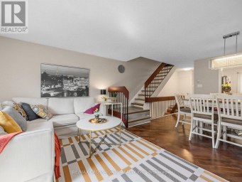 57 - 275 MANSE ROAD Toronto (West Hill) Ontario photo 5