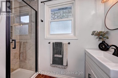 310 BARBER AVENUE N North Perth (Listowel) Ontario photo 36