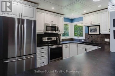 130 CLEARVIEW CRESCENT Meaford Ontario photo 8