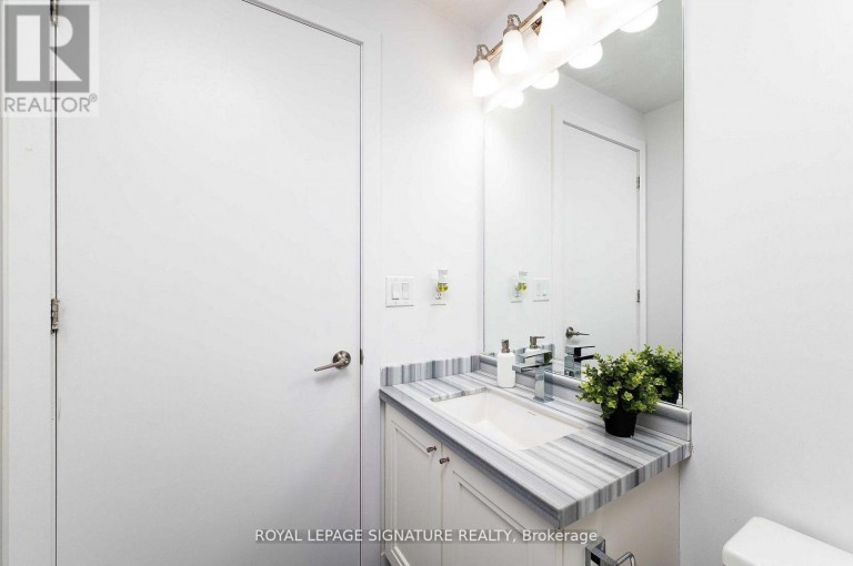 PH4 - 4011 BRICKSTONE MEWS, Mississauga (Creditview), Ontario, L5B0G3