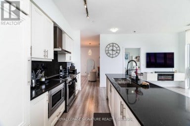PH4 - 4011 BRICKSTONE MEWS Mississauga (Creditview) Ontario photo 9