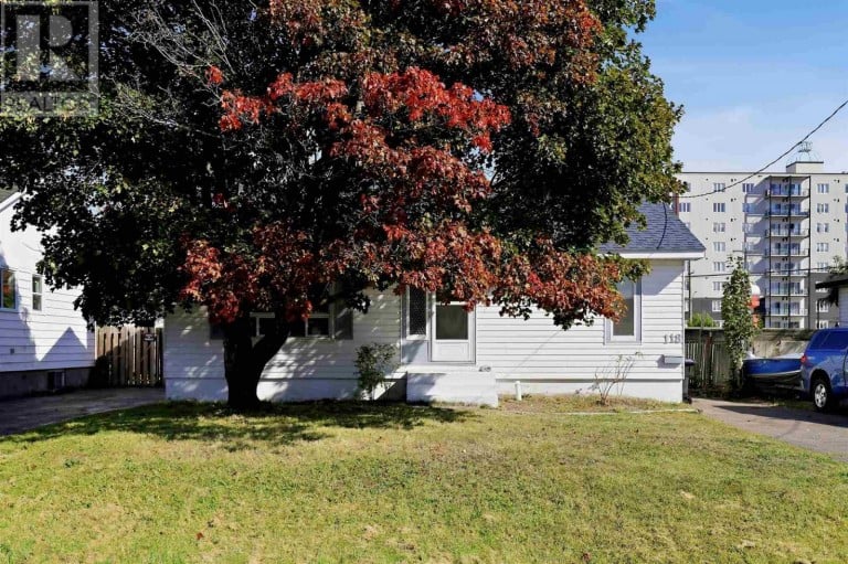 118 Blake AVE, Sault Ste. Marie, Ontario, P6B4Y1 (ID SM262696)