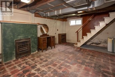 82 COLLEGE STREET W Thunder Bay (College Heights) Ontario photo 35