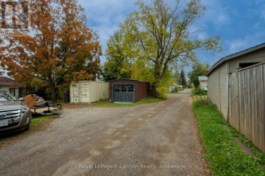 82 COLLEGE STREET W Thunder Bay (College Heights) Ontario photo 42