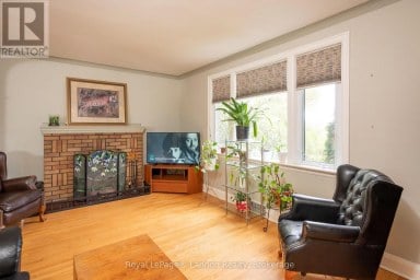 82 COLLEGE STREET W Thunder Bay (College Heights) Ontario photo 6