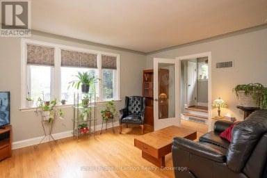 82 COLLEGE STREET W Thunder Bay (College Heights) Ontario photo 7