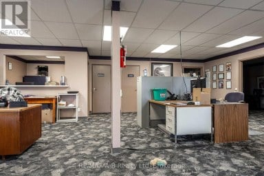 10 HUMBER STREET Stratford Ontario photo 16