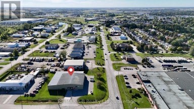 10 HUMBER STREET Stratford Ontario photo 29
